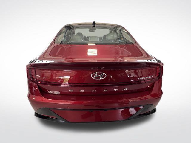 Used 2023 Hyundai Sonata Limited FWD image 4