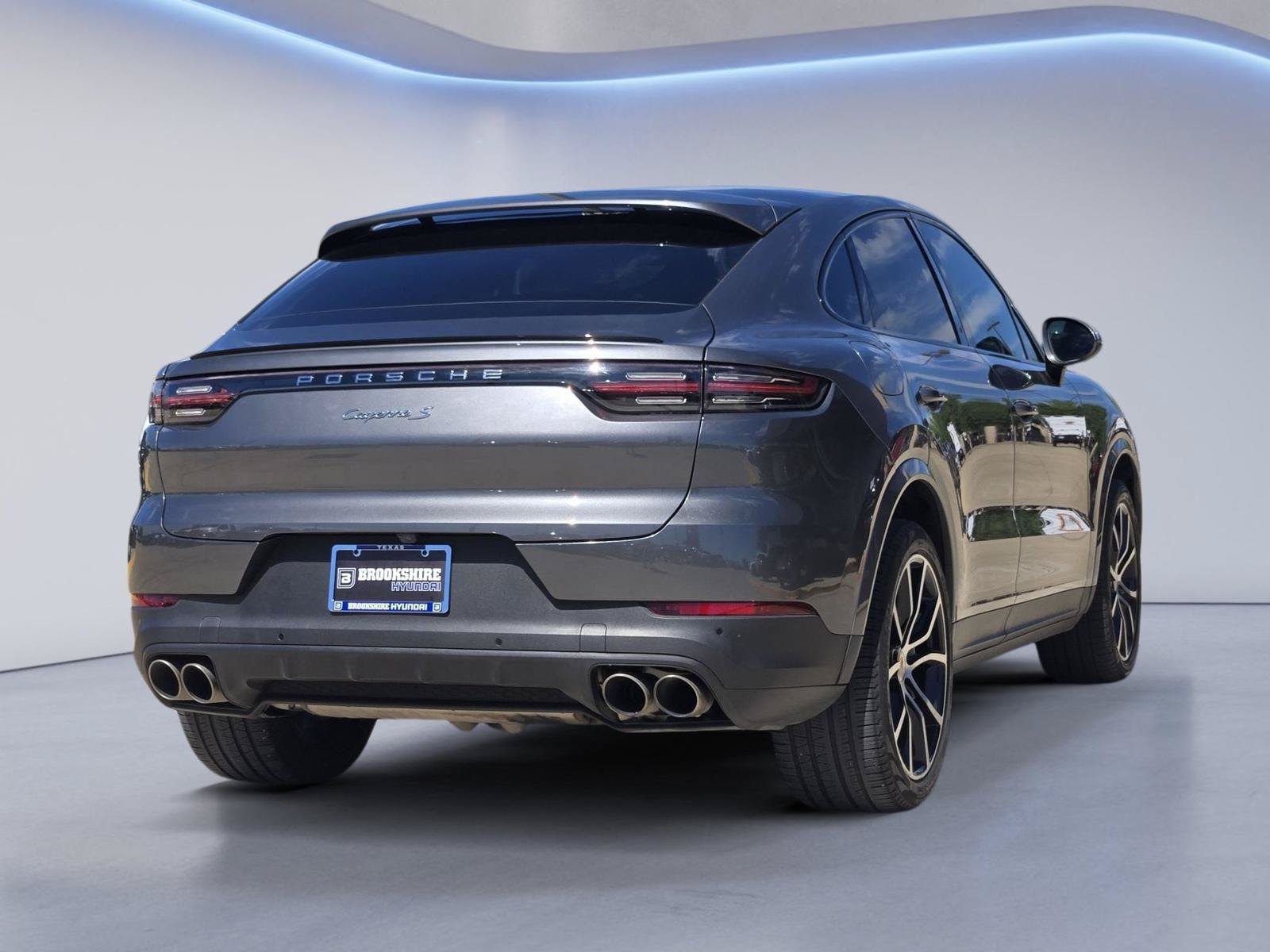 Used 2020 Porsche Cayenne S AWD/4WD image 6
