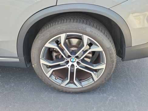 Used 2024 BMW X5 sDrive40i w/ Parking Assistance Package RWD image 7