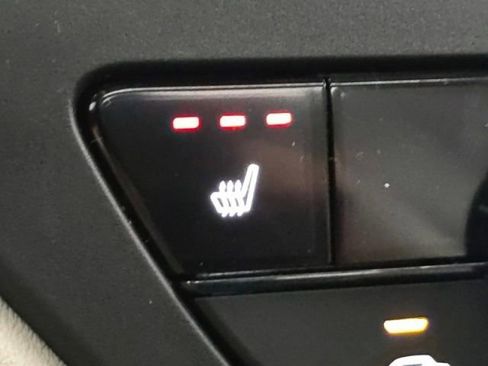 Used 2025 Honda Accord SE image 13