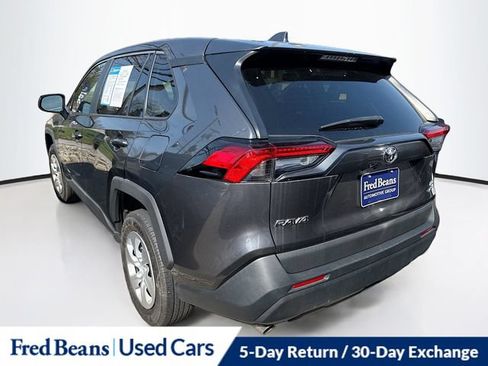 Used 2024 Toyota RAV4 LE AWD/4WD image 7