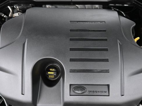 Used 2023 Land Rover Defender 110 X-Dynamic SE AWD/4WD image 27