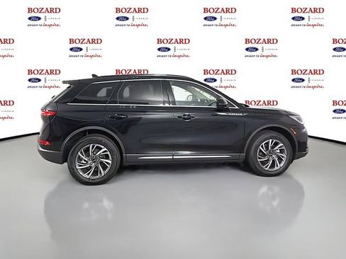 New 2026 Lincoln Corsair Premiere FWD image 9