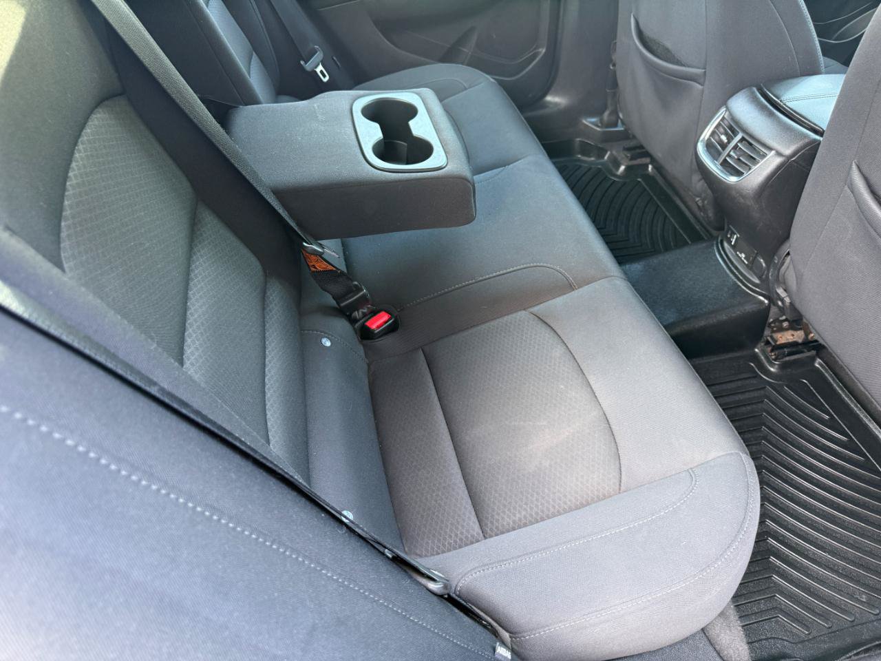 Used 2016 Chevrolet Malibu LT FWD image 49