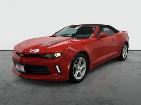 Used 2017 Chevrolet Camaro LT image 1
