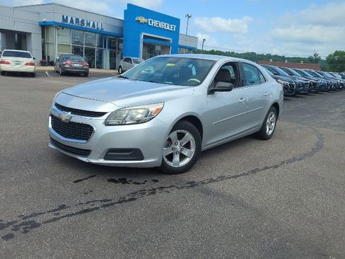 Used 2015 Chevrolet Malibu LS FWD image 3