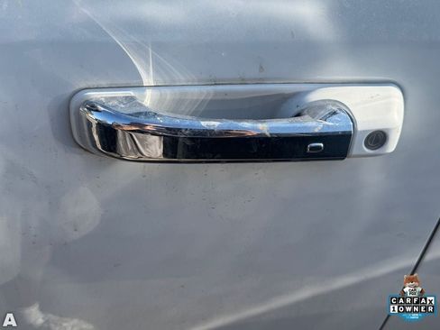 Used 2023 Toyota RAV4 XLE Premium FWD image 12