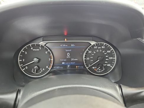 Used 2023 Nissan Altima 2.5 SR w/ SR Premium Package AWD/4WD image 32