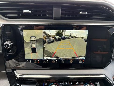 New 2026 GMC Sierra 1500 AT4 AWD/4WD image 13