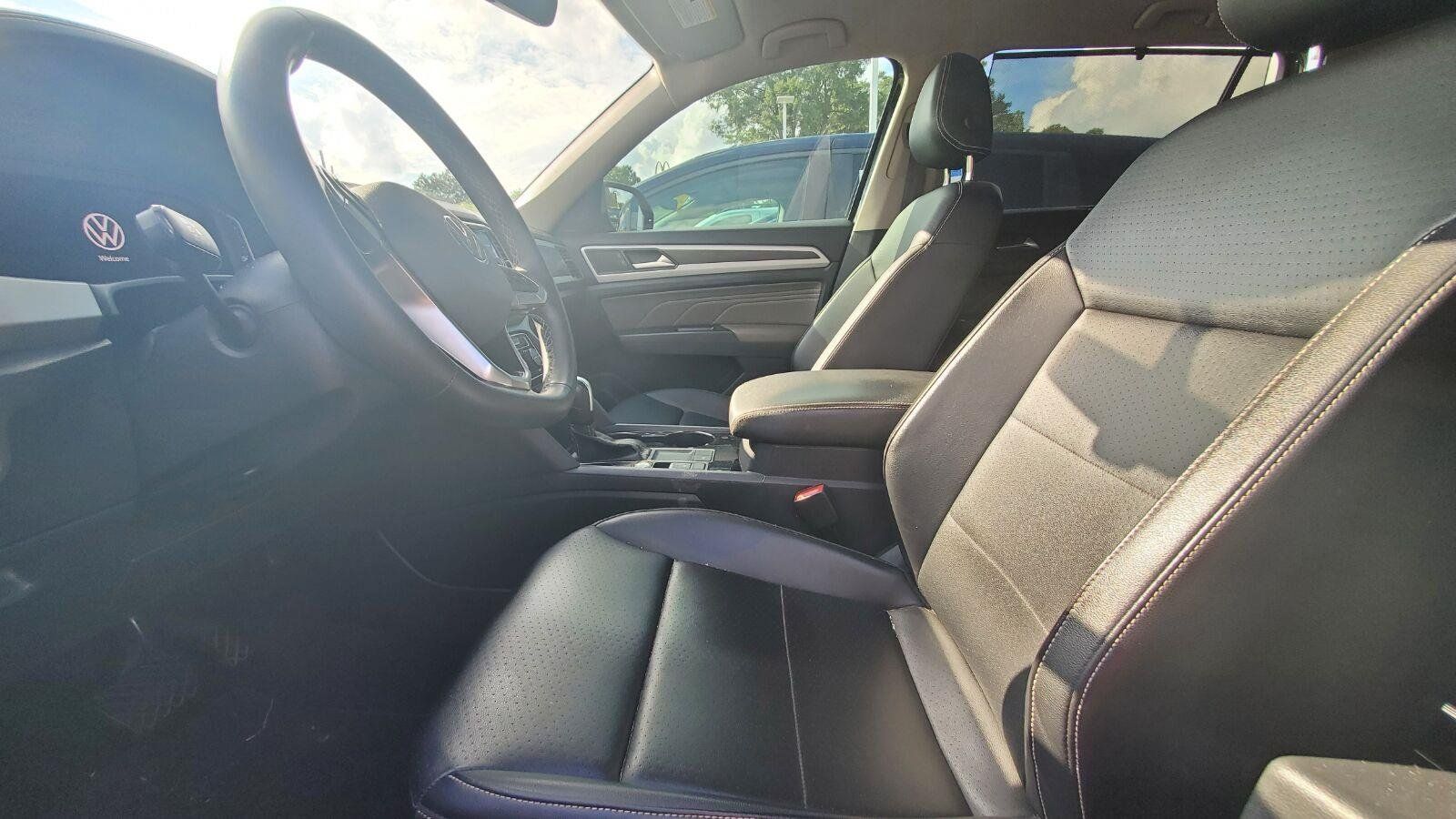 Used 2022 Volkswagen Atlas SE FWD image 3