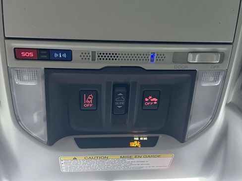 Used 2020 Subaru Forester Limited w/ Popular Package #3 AWD/4WD image 24