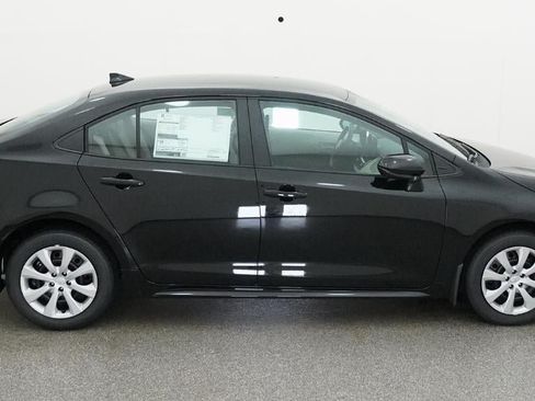 New 2026 Toyota Corolla LE FWD image 11