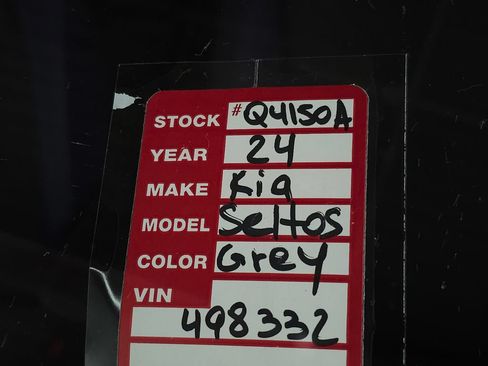 Used 2024 Kia Seltos S FWD image 31