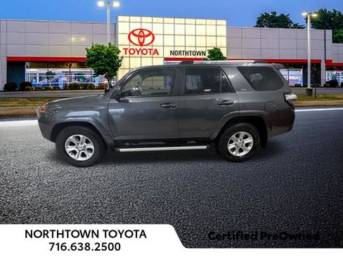 Used 2021 Toyota 4Runner SR5 RWD image 3