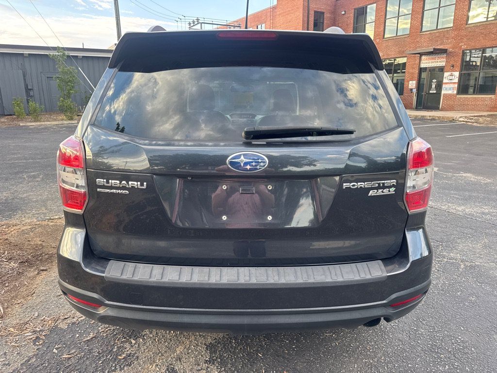 Used 2015 Subaru Forester 2.5i Limited AWD/4WD image 3