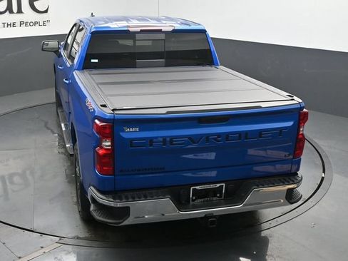 Used 2023 Chevrolet Silverado 1500 LT AWD/4WD image 55