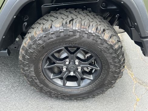Used 2024 Jeep Wrangler Unlimited Sport AWD/4WD image 21