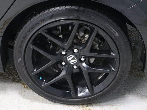 Used 2024 Honda Civic Sport image 18