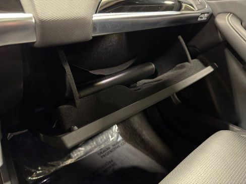 Used 2020 Jaguar I-PACE SE image 23