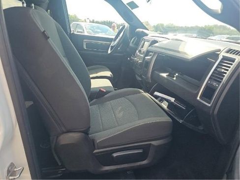 Used 2022 RAM 1500 Classic Warlock AWD/4WD image 4