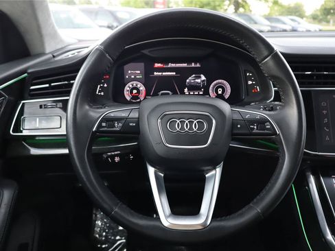 Used 2020 Audi Q8 Prestige w/ Prestige Package AWD/4WD image 16