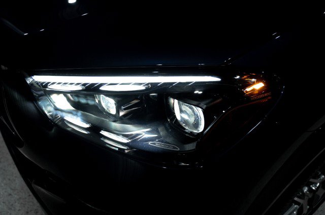 New 2026 Mercedes-Benz GLE 53 AMG 4MATIC image 9