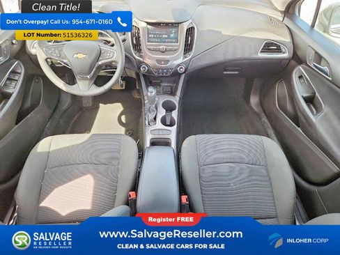 Used 2017 Chevrolet Cruze LT FWD image 11