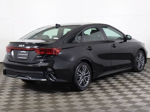 Used 2024 Kia Forte GT-Line w/ GT-Line Premium Package FWD image 11