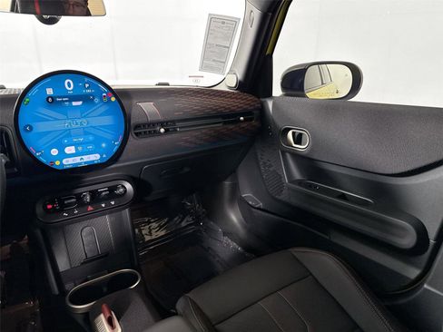 Used 2025 MINI Cooper S FWD image 31