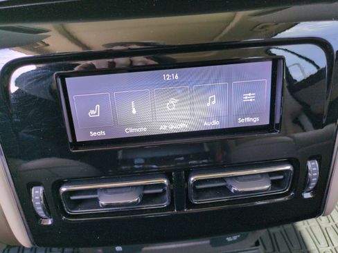 Used 2022 Lincoln Aviator Reserve w/ Equipment Group 201A RWD image 39