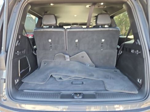 Used 2024 Jeep Wagoneer Series II w/ Flexible Seating Group image 16
