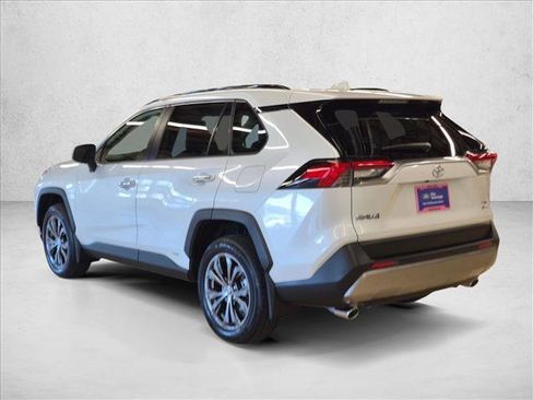 Used 2025 Toyota RAV4 Limited w/ Advanced Technology Package AWD/4WD image 7