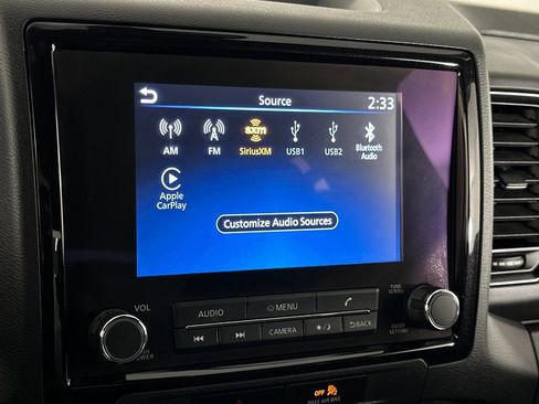 Used 2023 Nissan Frontier SV w/ Midnight Edition Package image 13