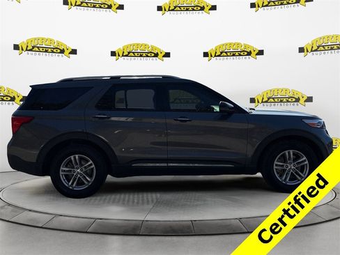 Used 2021 Ford Explorer Limited w/ Equipment Group 301A image 6