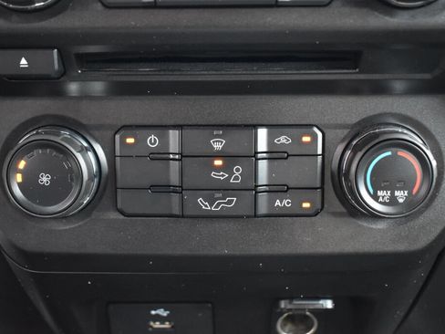 Used 2018 Ford F150 XLT AWD/4WD image 13