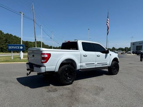Used 2021 Ford F150 Lariat w/ Equipment Group 502A High AWD/4WD image 5