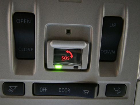 Used 2021 Toyota Highlander XLE image 27