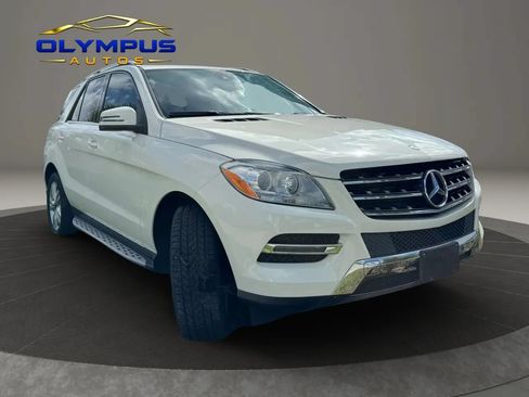 Used 2013 Mercedes-Benz ML 350 4MATIC image 2