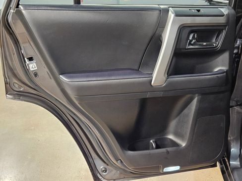 Used 2022 Toyota 4Runner SR5 RWD image 32