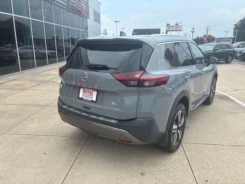 Used 2023 Nissan Rogue SL w/ SL Premium Package FWD image 7