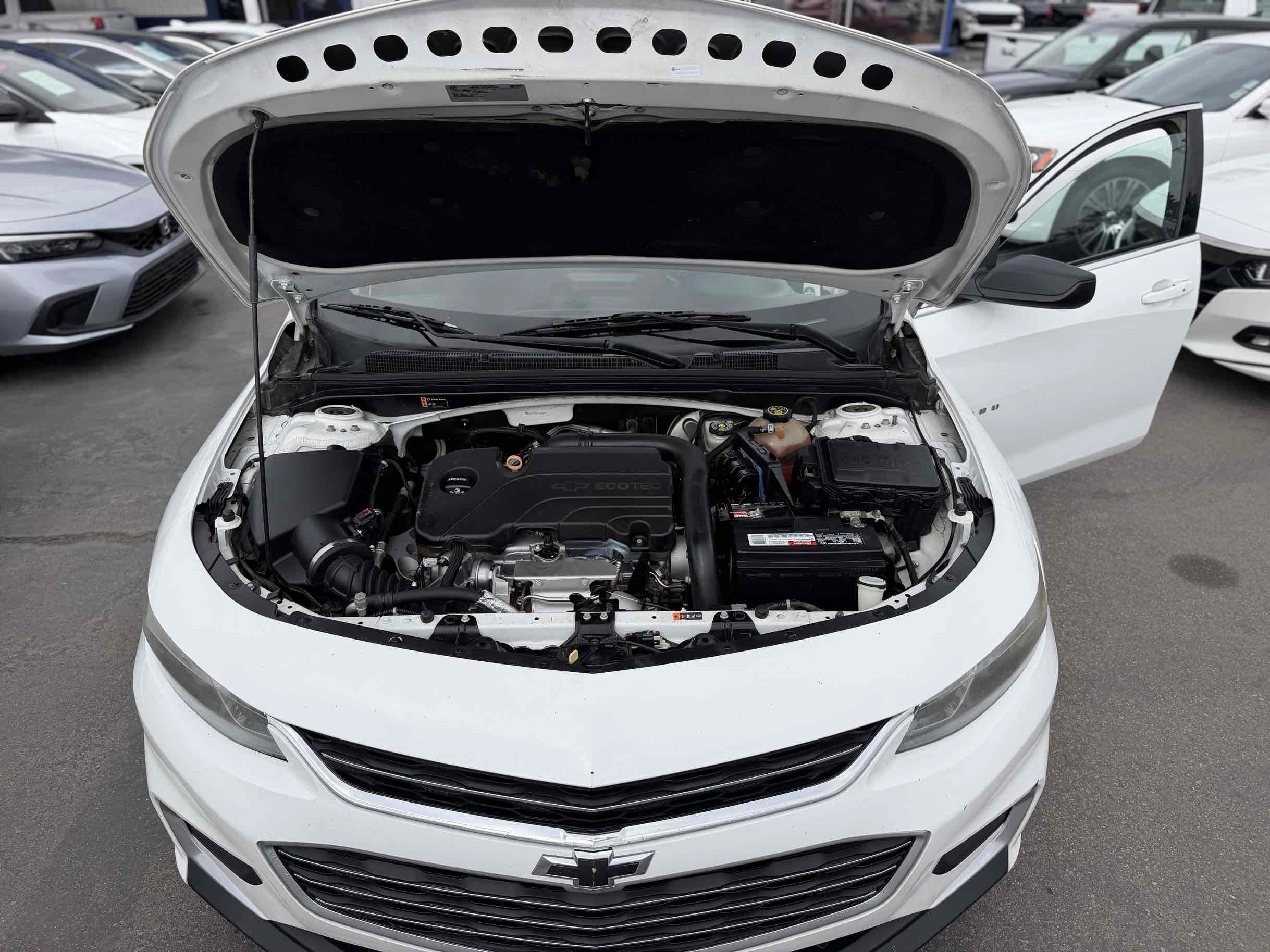 Used 2017 Chevrolet Malibu LS FWD image 15