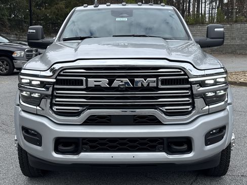 New 2026 RAM 5500 4x4 Crew Cab w/ Laramie Trim Package image 9