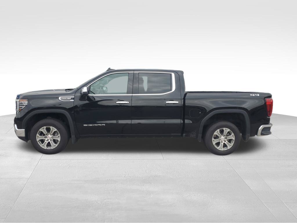 Used 2025 GMC Sierra 1500 SLT AWD/4WD image 2