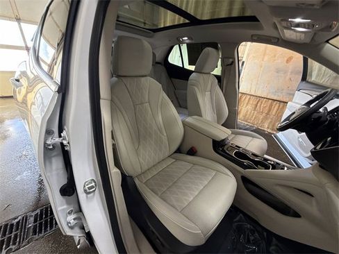 Certified 2023 Buick Envision Avenir image 26