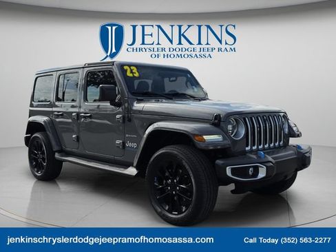 Used 2023 Jeep Wrangler Unlimited Sahara w/ Dual Top Group AWD/4WD image 1