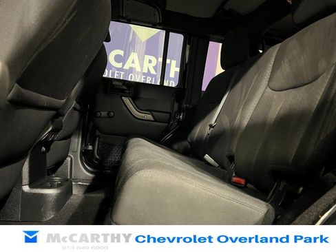 Used 2017 Jeep Wrangler Unlimited Sport w/ Connectivity Group image 19