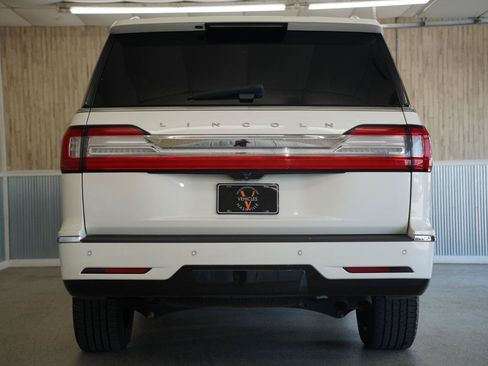 Used 2020 Lincoln Navigator L Reserve w/ Luxury Package AWD/4WD image 9