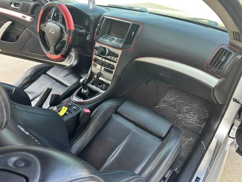 Used 2009 INFINITI G37 Sport w/ Premium Pkg RWD image 9