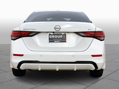 Used 2024 Nissan Sentra SV w/ Trunk Package image 4