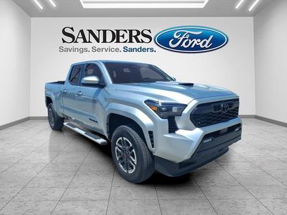 Used 2025 Toyota Tacoma TRD Sport